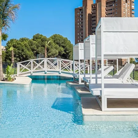 Apartmán Beach, Luxury On The 31st Floor *