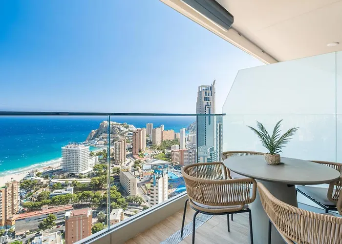Luxury On The 31St Floor, Sea Views, Spa And Pool Appartement