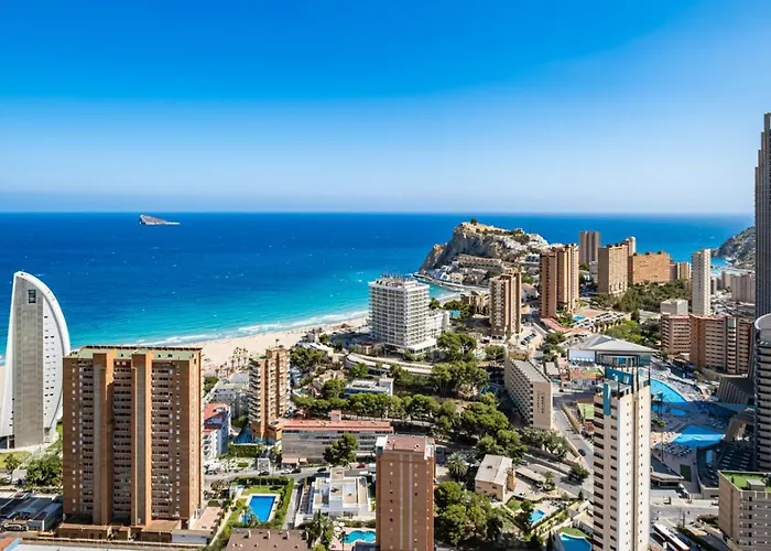 Luxury On The 31St Floor, Sea Views, Spa And Pool *