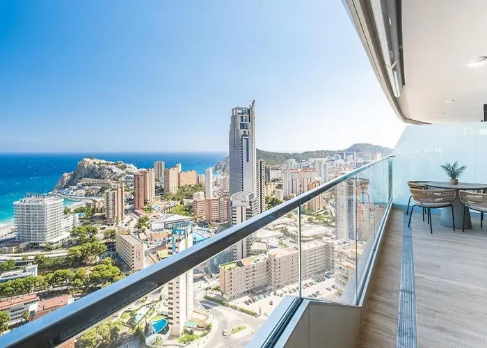 Luxury On The 31St Floor, Sea Views, Spa And Pool Appartement *