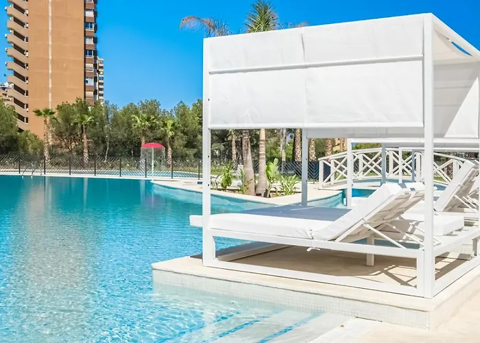 Luxury On The 31St Floor, Sea Views, Spa And Pool Appartement